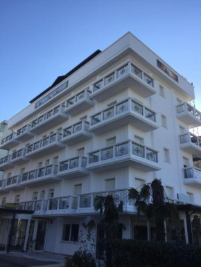 Hotel Residence Veliero Riccione